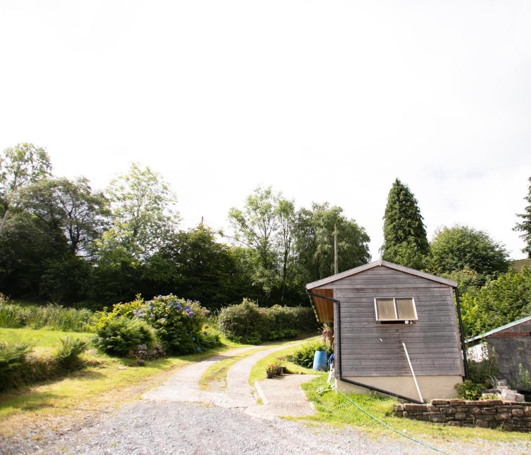 Cwtch Farm Bed & Breakfast Ystalyfera Exterior foto